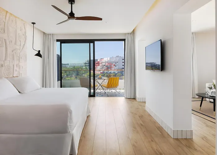 Hotel H10 Atlantic Sunset Horizons Collection